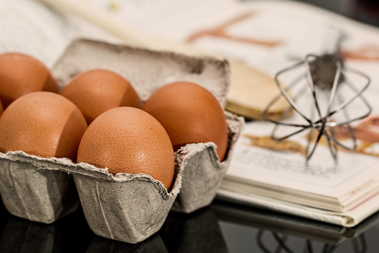 about-04 eggs, ingredients, baking, food, egg carton, raw, kitchen, healthy, eggshells, protein, whisk, cookbook, recipe, uncooked, food preparation, baking ingredients, eggs, eggs, eggs, eggs, eggs, baking